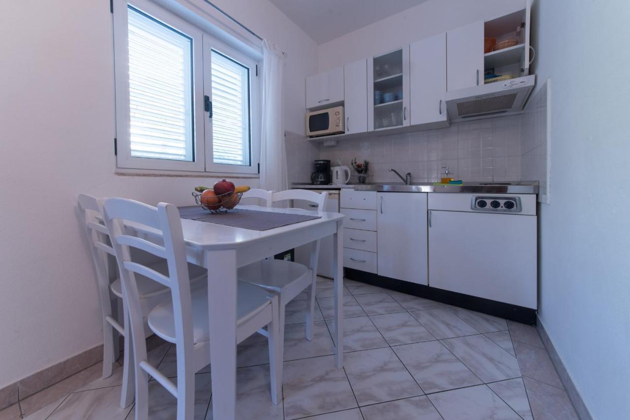 Apartments Niko Promajna Eksteriør billede